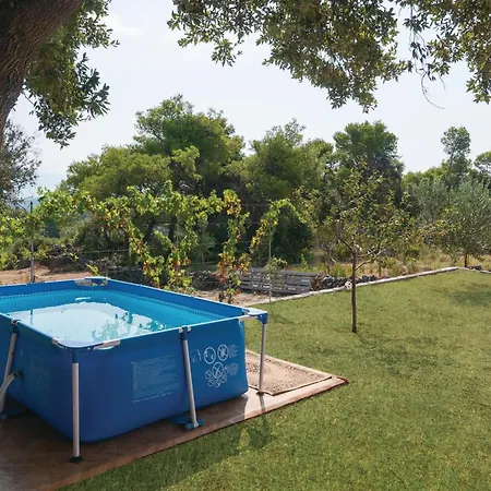 Holiday home Awesome Home In Pucisca With Wifi Pucisca
